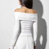 Top with a knot and long sleeves in Milk