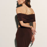 Off-the-shoulder crop top in Chocolate
