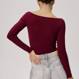 V-neck bodysuit in Burgundy