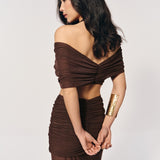 Top with a knot detail and off-the-shoulder sleeves in Chocolate