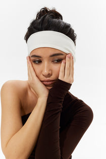Headband in Milk, photo 1